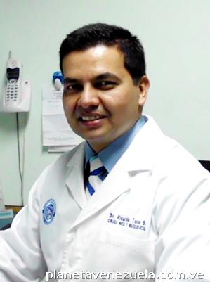 Cirugía Bucal y Maxilofacial - Implantes Dentales - Dr. Ricardo Toro - Dr. Andrés Soucy