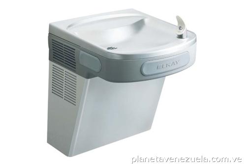 Bebederos de agua tipo fuente