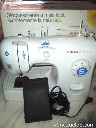 Vendo Máquina De Coser Singer Fashion en Cumaná