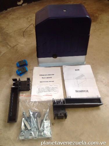 Motor eléctrico para portón Dkc400u