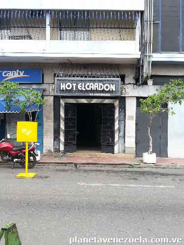 Hotel Cardón, Hotel Familiar amplias habitaciones