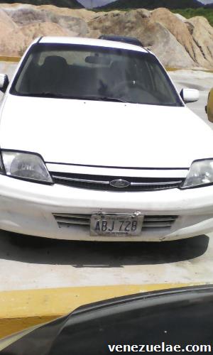 Vendo ford láser glx