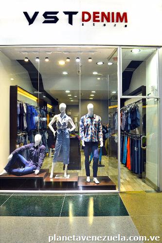 Vst Group C. A Ropa al mayor y detal