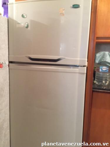 Muebles y Equipos Usados para El Hogar
