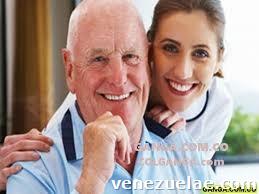 04123963151 colegio médico tenemos las mejores cuidadoras y niñeras a nivel nacional chesca Bellanger