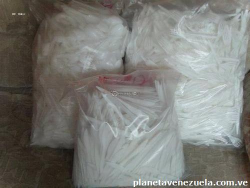 Cubiertos Plásticos Desechables Por Bultos De 1000 Unidades