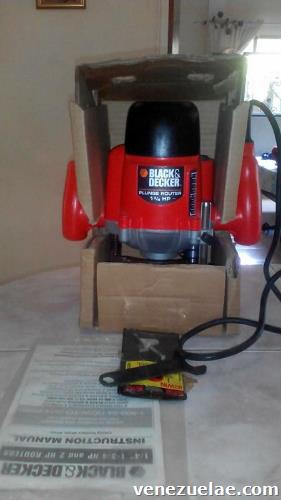 Trompo Para Cortar Madera Black & Decker + Broca Incluida