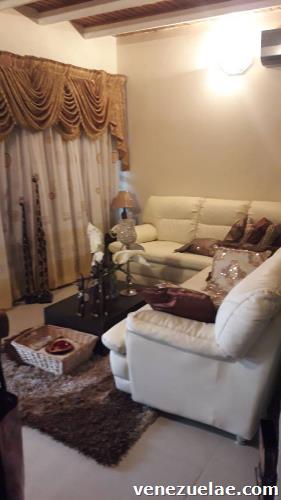 Vendo bello town house en san diego muy bien ubicado