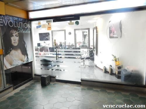 Evolution Studio solícita Manicurista en Chacao