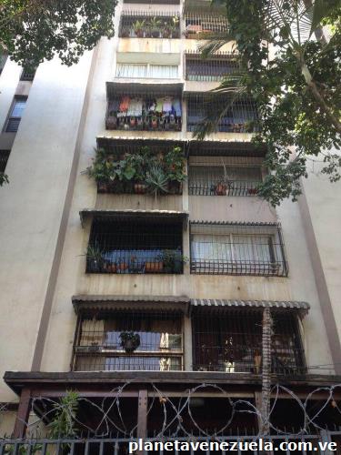 Inmobiliaria Dumont Vende Apartamento El Paraíso Caracas.