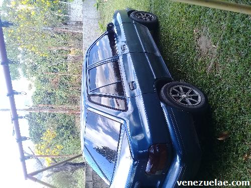 Vendo Ford Festiva
