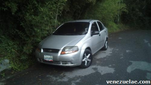 Vendo aveo o cambio por Corsa vuelto a mi favor