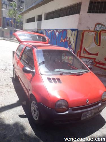 Vendo renault twingo año 97