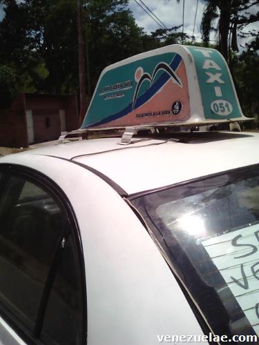 Kia Río Blanco Taxi 2003 En 650 Verdes Con Cupo De Galerías Ávila