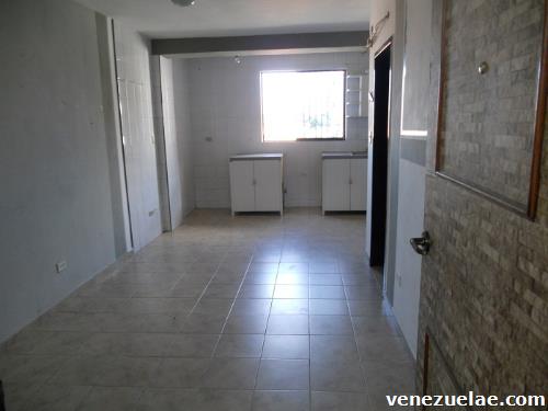 Venta de Apartamento Aragua- C. C. Coropo 2000