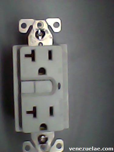 Protector para corriente