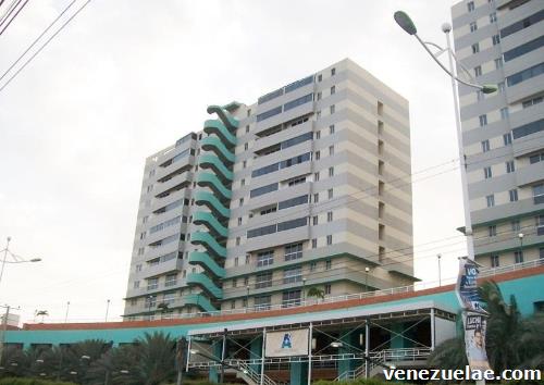 Vendo Apartamento Conj. Res. Aventura Plaza. Lechería