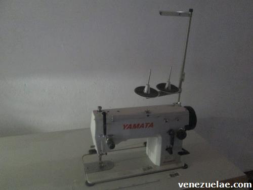 Vendo máquina de coser industrial corriente 110.