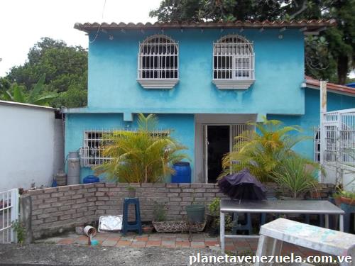 Vendo bella casa, zona fresca El limón, Maracay.