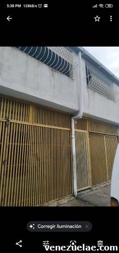 Se Vende Linda y Hermosa Casa de Plata banda. Excelente ubicación y Oportunidad. Precio Negociable.