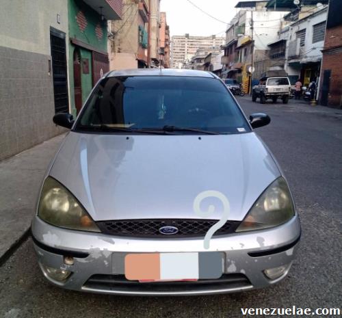 Venta de Ford Focus sincrónico año 2006