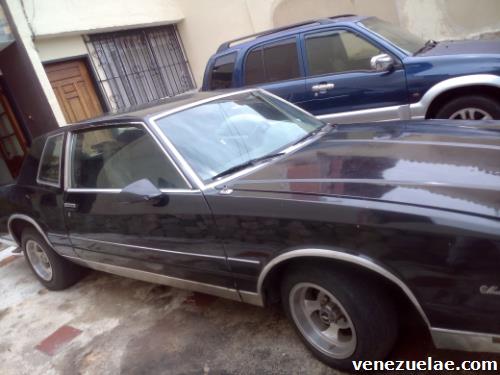 En venta montecarlos con motor y caja de camaro(92) cauchos a estrenar