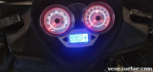 Vendo o cambio moto por carro en excelente estado