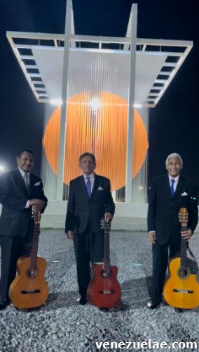 Show De Boleros Trío Romántico Serenatas