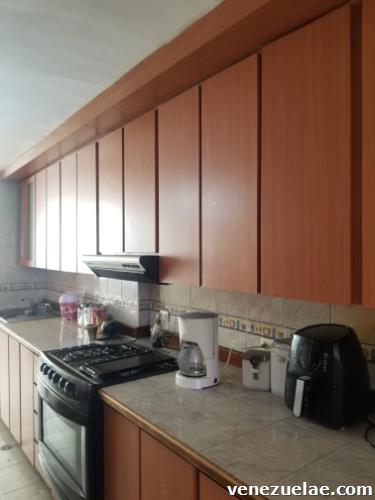 Habitación para alquiler exclusivamente para Dama
