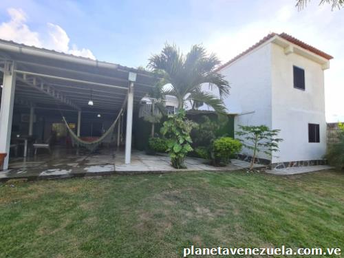 Mariano Urbina Vende casa en Tocuyito Res la Esperanza