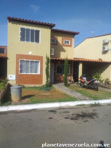 Th en venta, Urb. Dla Estancia