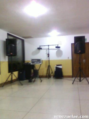 Discplay y sonido para fiestas y eventos