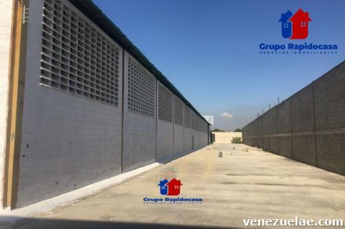 Galpón Industrial en Venta Maracay Redoma El Avión