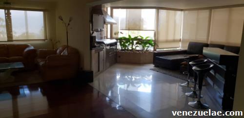 Se vende apartamento Los Naranjos