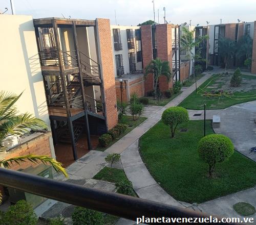 Apartamento en Residencia Prisma, Guacara