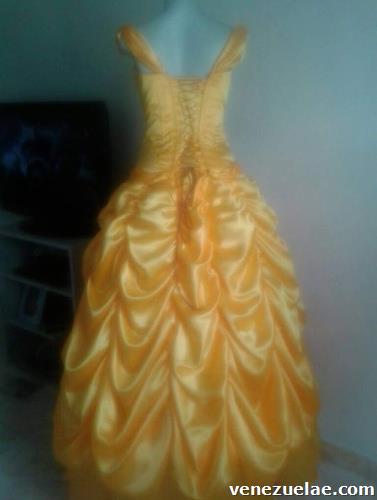 Servicio De costura, vestidos para toda ocasión.