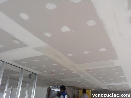 C pintan casas apartamento rejas