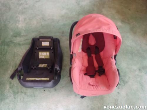Silla y canastilla de bebé para carro