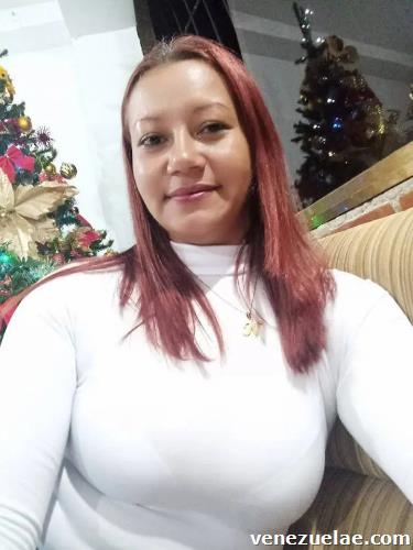 Busco trabajo de empleada doméstica