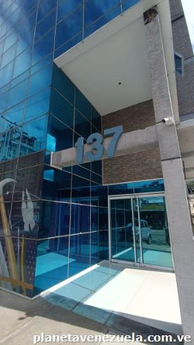 Oficina en Valencia Urb Camoruco Edif 137