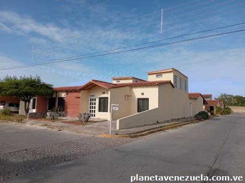 Casa en Cumaná, urb. Villa Kamila, av. Cancamure