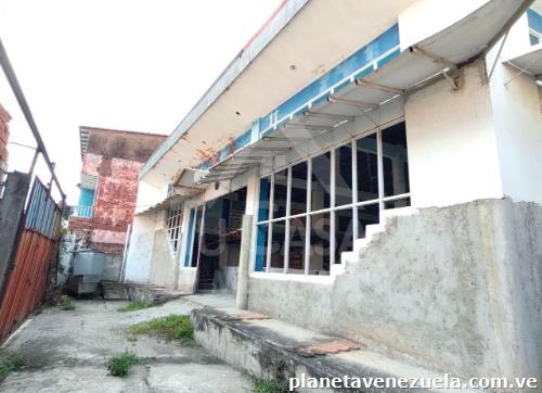 Galpón Comercial en Hoyada de Milla