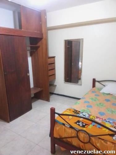 Alquiler de habitación para Dama