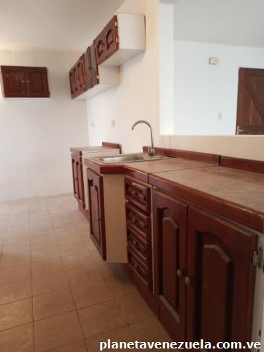 Apartamento en Parque Res. Los Andes, San Diego.