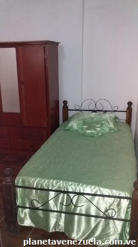 Se Alquila Habitación A Caballero En Ccs